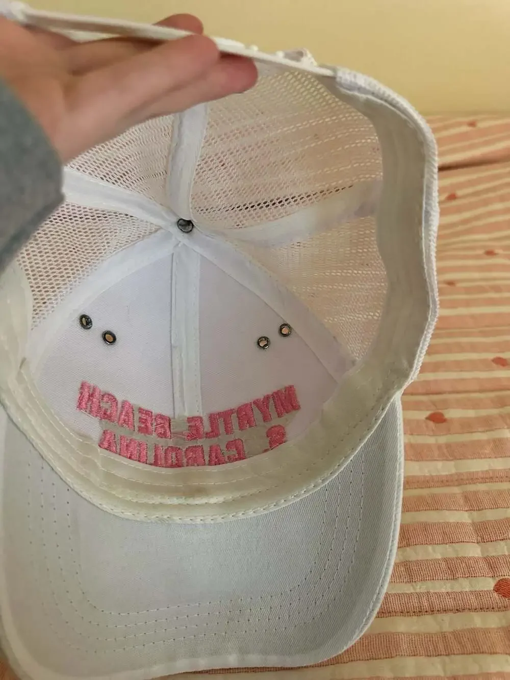 Souvenir Myrtle Beach South Carolina Trucker Hat White Pink